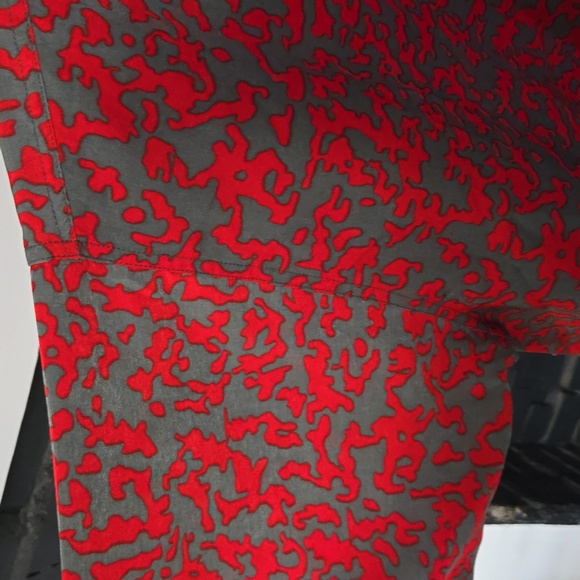 GOD BODY short sleeve shirt - Picture 2 of 11